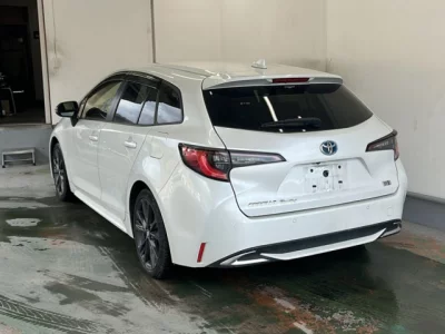 Toyota COROLLA TOURING  с аукциона в Японии