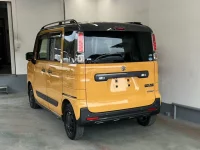 Suzuki SPACIA GEAR лот № 8105 оценка 3.5  с аукциона в Японии 1