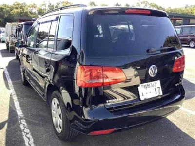 Volkswagen GOLF TOURAN