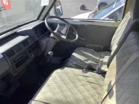 Mazda BONGO лот № 5051 оценка   с аукциона в Японии 2