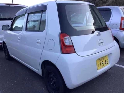 Daihatsu Esse
