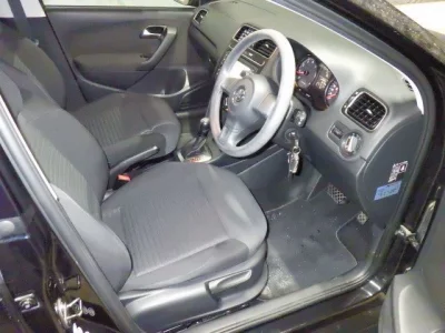 Volkswagen POLO  с аукциона в Японии