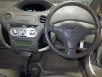 Toyota PLATZ лот № 2060 оценка 3.5  с аукциона в Японии 3