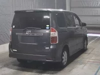 Toyota NOAH лот № 2098 оценка 3.5  с аукциона в Японии 1