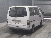 Mazda BONGO VAN лот № 821 оценка 3.5  с аукциона в Японии 1