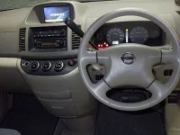 Nissan SERENA лот № 2078 оценка 3  с аукциона в Японии 3