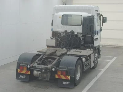 Isuzu TRUCK