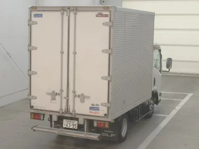 Isuzu ELF