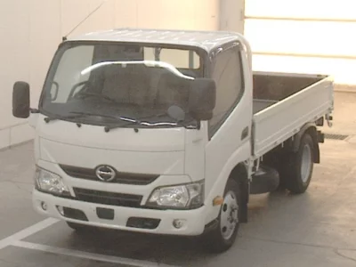 Hino DUTRO  с аукциона в Японии
