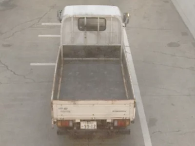 Mazda TITAN  с аукциона в Японии