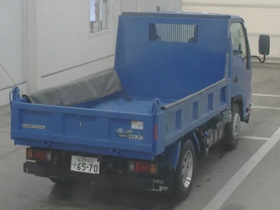 Isuzu ELF