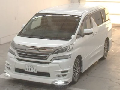Toyota VELLFIRE  с аукциона в Японии