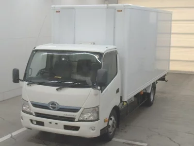 Hino DUTRO  с аукциона в Японии