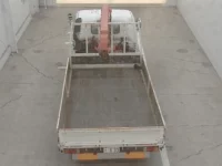 Hino DUTRO лот № 117 оценка 3  с аукциона в Японии 2