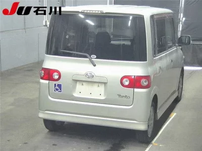 Daihatsu TANTO  с аукциона в Японии
