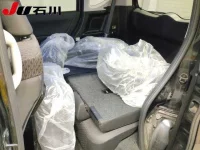 Suzuki SOLIO лот № 7028 оценка 3.5  с аукциона в Японии 4