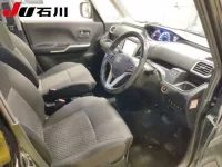 Suzuki SOLIO лот № 7028 оценка 3.5  с аукциона в Японии 2