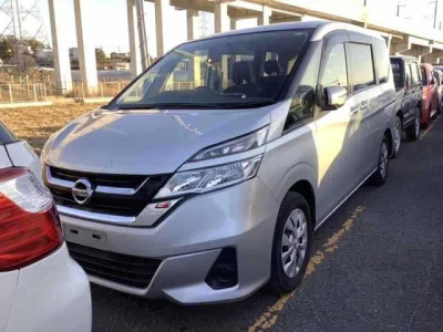 Nissan SERENA  с аукциона в Японии