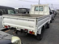 Mazda BONGO лот № 438 оценка 3.5  с аукциона в Японии 4