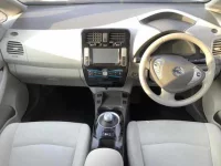 Nissan LEAF лот № 232 оценка 3.5  с аукциона в Японии 2