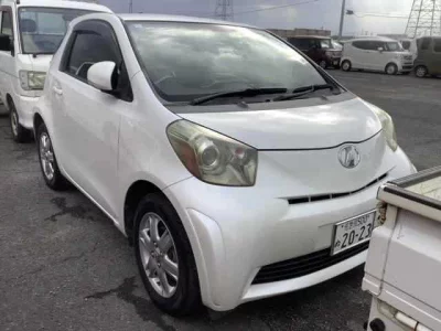 Toyota IQ
