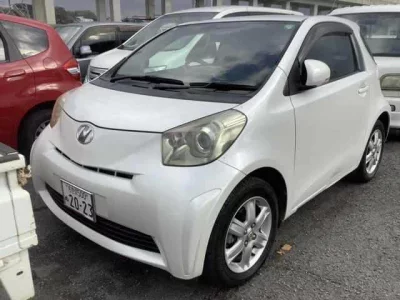 Toyota IQ