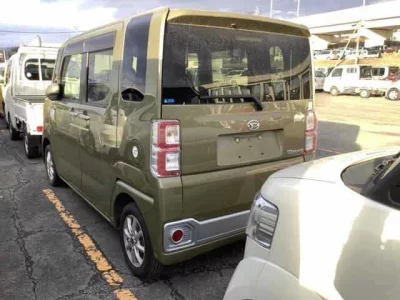 Daihatsu WAKE