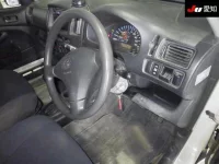 Toyota PROBOX лот № 20032 оценка R  с аукциона в Японии 4