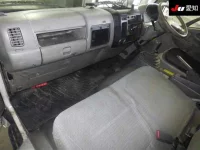 Toyota DYNA лот № 8007 оценка 3.5  с аукциона в Японии 2