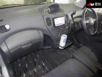 Toyota FUNCARGO лот № 30013 оценка 3  с аукциона в Японии 2