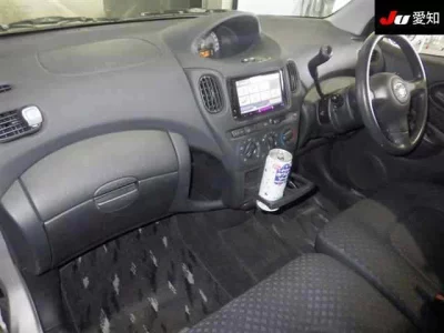 Toyota FUNCARGO  с аукциона в Японии