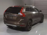 Volvo XC60 лот № 8162 оценка 4  с аукциона в Японии 1