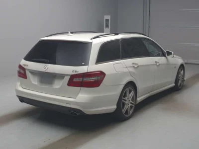 Mercedes-Benz E CLASS WAGON
