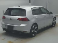 Volkswagen GOLF лот № 70013 оценка 4  с аукциона в Японии 1