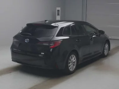 Toyota COROLLA TOURING  с аукциона в Японии