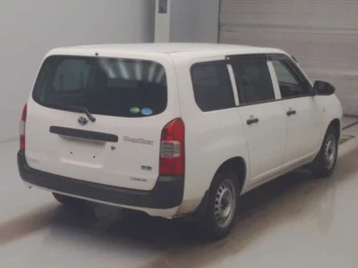 Toyota PROBOX  с аукциона в Японии
