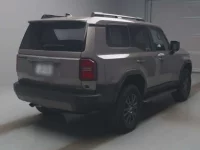 Toyota LAND CRUISER лот № 22014 оценка 3.5  с аукциона в Японии 1