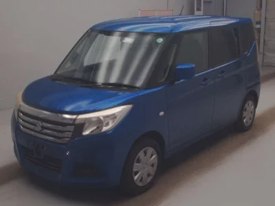 Suzuki SOLIO  с аукциона в Японии