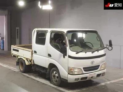 Toyota DYNA  с аукциона в Японии