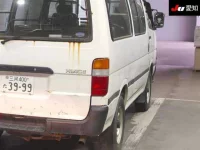 Toyota HIACE VAN лот № 4026 оценка 3  с аукциона в Японии 7