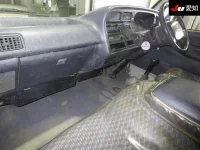 Toyota HIACE VAN лот № 4026 оценка 3  с аукциона в Японии 2