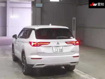 Mitsubishi OUTLANDER PHEV