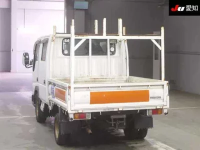 Mazda TITAN  с аукциона в Японии