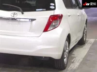 Toyota VITZ лот № 1002 оценка R  с аукциона в Японии 7