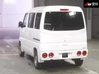 Nissan CLIPPER VAN лот № 43 оценка R  с аукциона в Японии 1