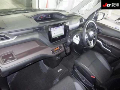 Mitsubishi DELICA D2