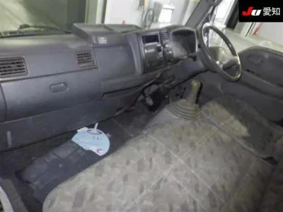 Mazda TITAN  с аукциона в Японии