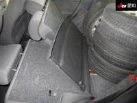 Volkswagen POLO лот № 30020 оценка 3.5  с аукциона в Японии 3