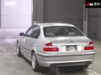 BMW 3-Series лот № 30027 оценка 3.5  с аукциона в Японии 1