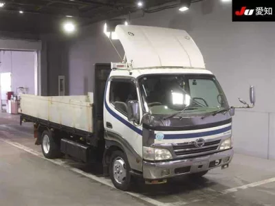 Hino DUTRO  с аукциона в Японии